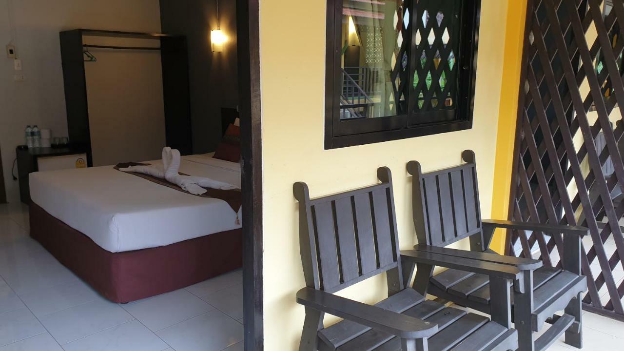 Fasai House By Paradee Khao Lak Extérieur photo
